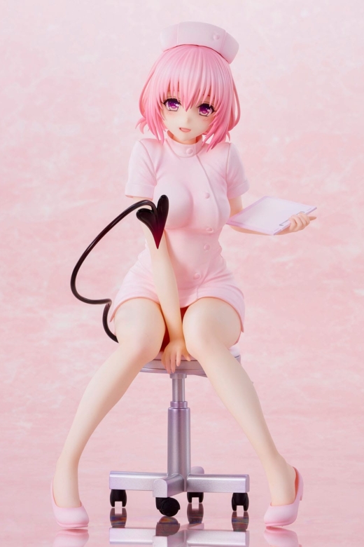Descubre el apasionante mundo de Estatua Momo Belia Deviluke Nurse Costume.