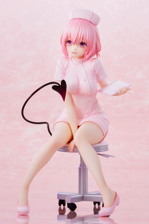 Descubre el apasionante mundo de Estatua Momo Belia Deviluke Nurse Costume.