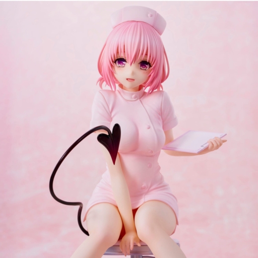 Descubre el apasionante mundo de Estatua Momo Belia Deviluke Nurse Costume.