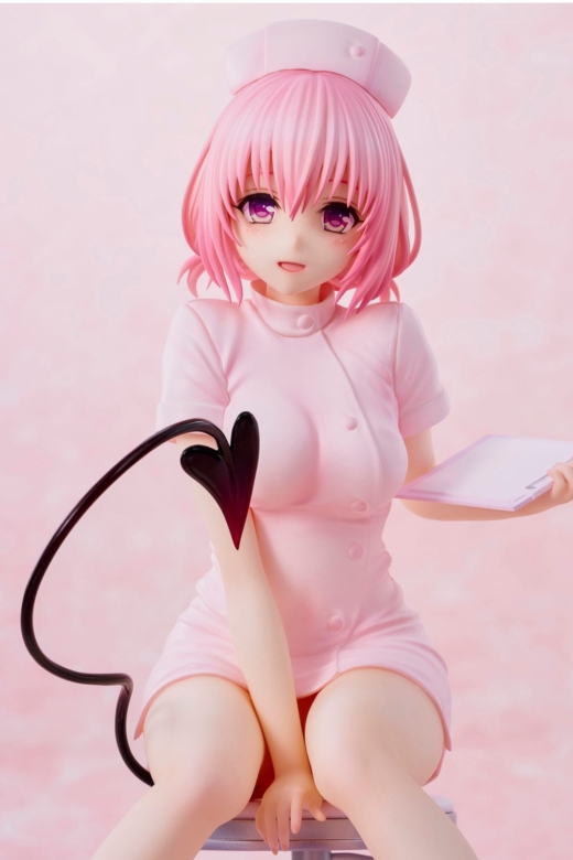 Descubre el apasionante mundo de Estatua Momo Belia Deviluke Nurse Costume.