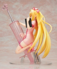 Descubre el apasionante mundo de Estatua To Love-Ru Darkness Golden Darkness Nurse rerun.