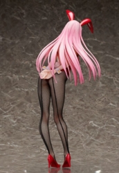 Descubre el apasionante mundo de Estatua Zero Two Bunny re-run.