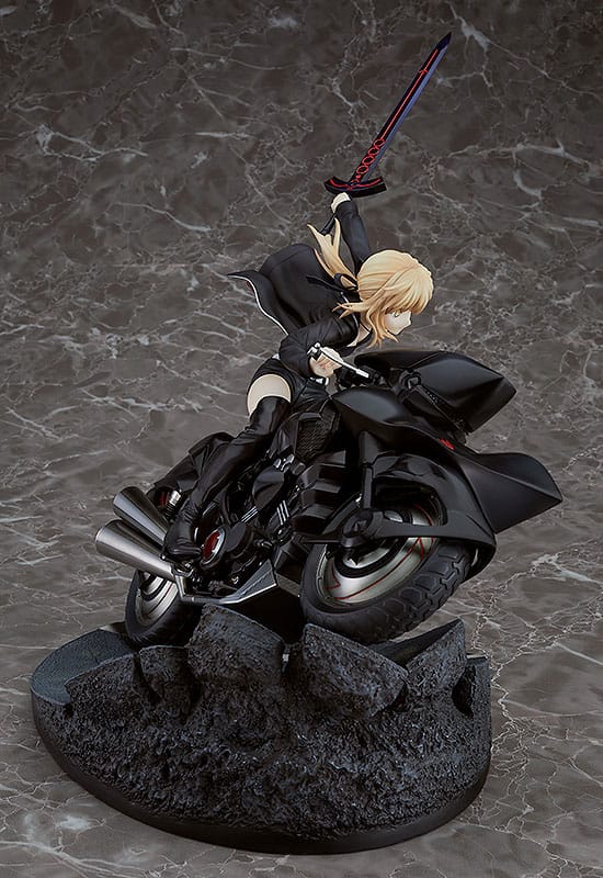 Descubre el apasionante mundo de Estatua Fate Grand Order Saber Altria Alter Cuirassier Noir.