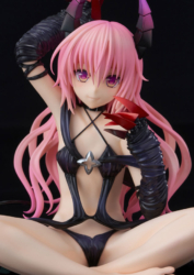 Descubre el apasionante mundo de Estatua Nana Astar Deviluke y Yuuki Rito To Love-Ru Darkness.