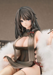 Descubre el apasionante mundo de Estatua Charybdis Azur Lane.