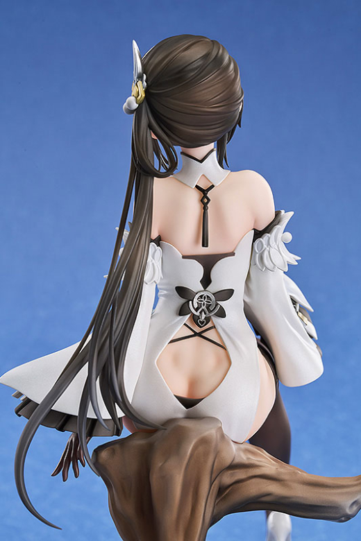 Descubre el apasionante mundo de Estatua Chin Hai Azur Lane.