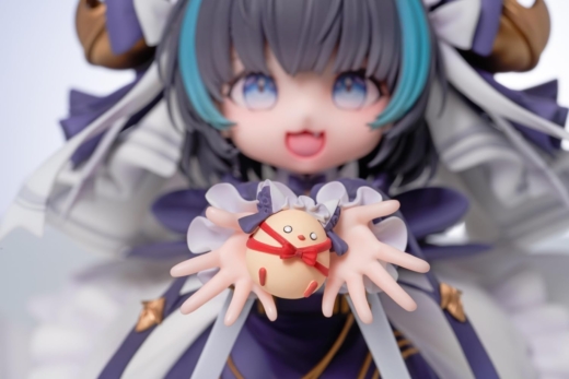 Descubre el apasionante mundo de Estatua Little Cheshire Azur Lane.