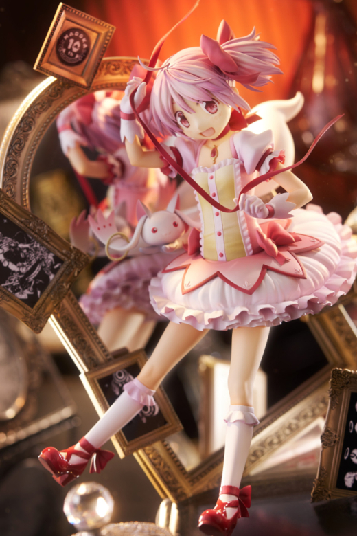 Puella Magi Madoka Magica Estatuas Kaname Madoka y Kyuubey