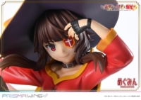 Descubre el apasionante mundo de Estatua Chomusuke Megumin Prisma Wing.