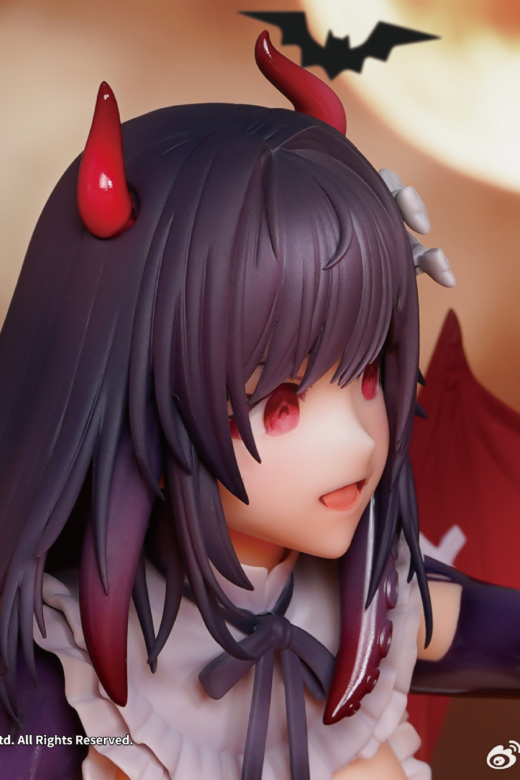 Descubre el apasionante mundo de Estatua Royal Fortune Treats from the Deep Azur Lane.