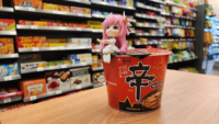 Descubre el apasionante mundo de Figura Soporte Cup Noodle Dorothy Goddess of Victory Nikke.