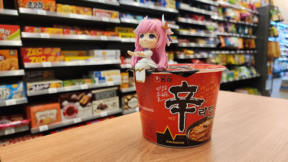 Descubre el apasionante mundo de Figura Soporte Cup Noodle Dorothy Goddess of Victory Nikke.
