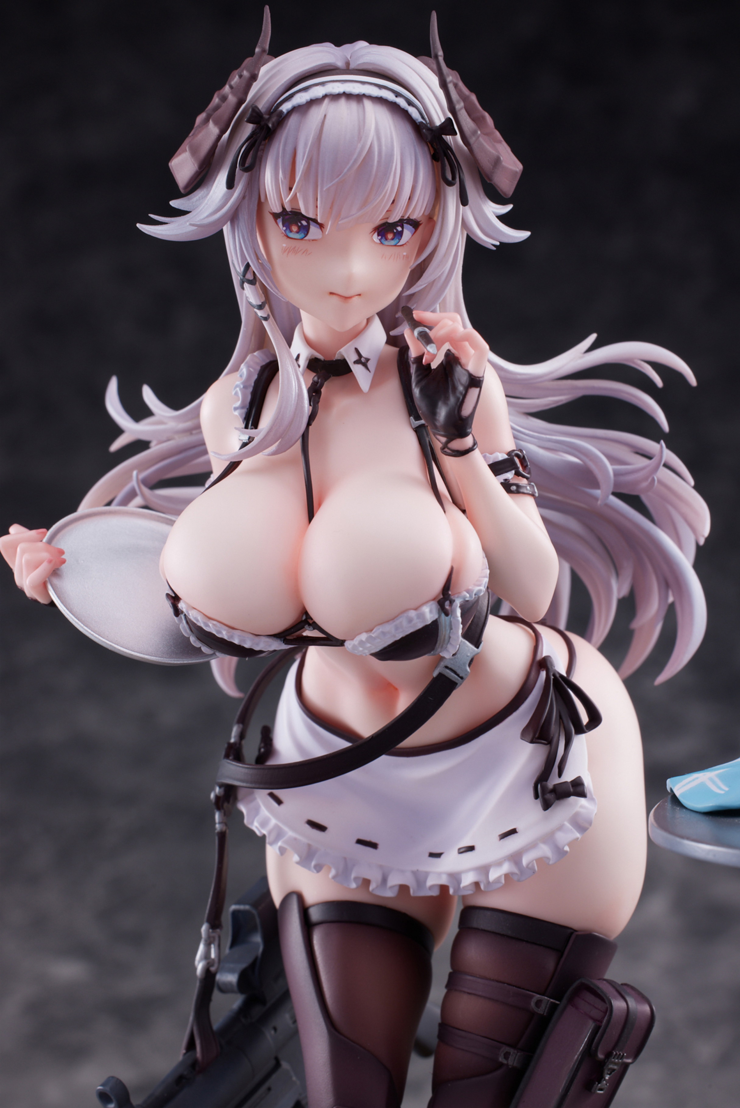 Descubre el apasionante mundo de Figura Tactician Watahime Ijusenki Edicion Limitada.