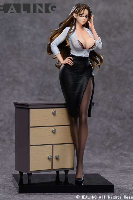 Descubre el apasionante mundo de Figura Jefa Kuroshima Shio Original Character.