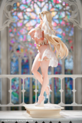 Descubre el apasionante mundo de Figura Elfas Novias Ilustrada por Sorananiiro Original Character.