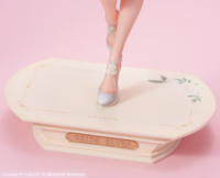 Descubre el apasionante mundo de Figura Elfas Novias Ilustrada por Sorananiiro Original Character.