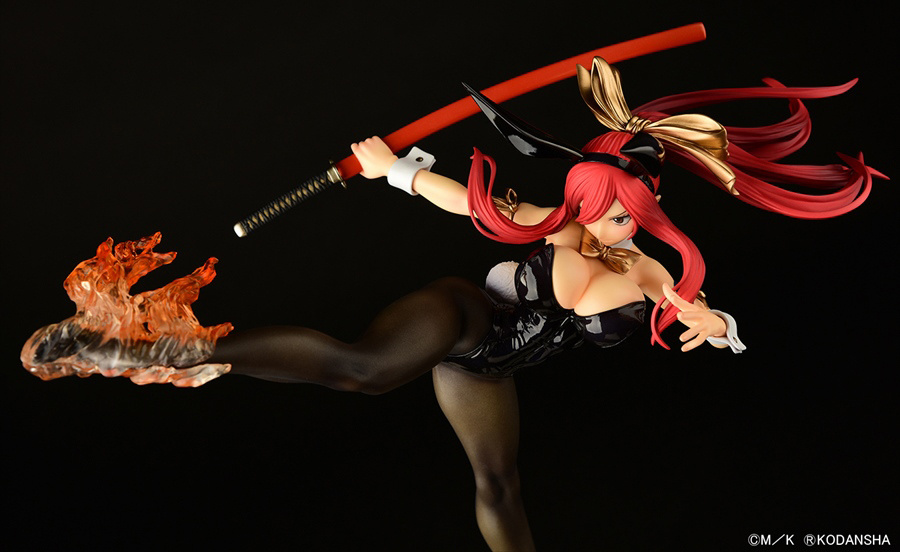 Descubre el apasionante mundo de Figura Erza Scarlet Patada Alta Versión Conejo Negro Fairy Tail.