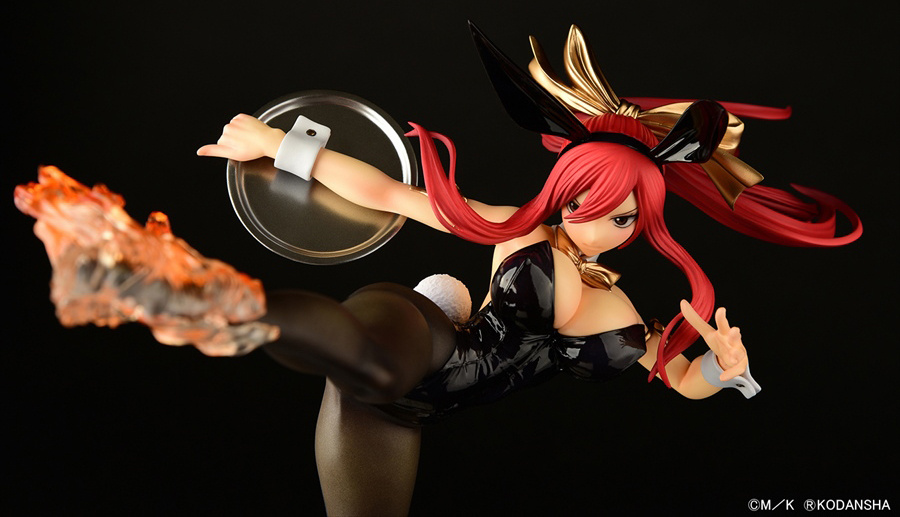Descubre el apasionante mundo de Figura Erza Scarlet Patada Alta Versión Conejo Negro Fairy Tail.
