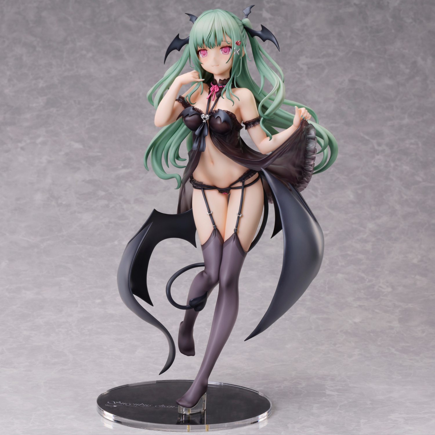 Descubre el apasionante mundo de Figura Ilustración Succubus-chan de Karory Original Character.