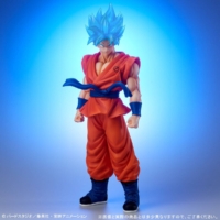 Descubre el apasionante mundo de Figura Gigantic Serie Super Saiyan Dios Son Goku Versión Transparente Edición Limitada.