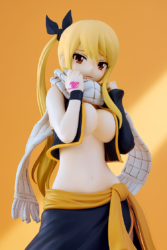 Descubre el apasionante mundo de Figura Lucy Heartfilia Traje de Natsu FAIRY TAIL.