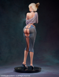 Descubre el apasionante mundo de Figura Mujer Elfa Yurie Versión Color Único Deluxe Edition.