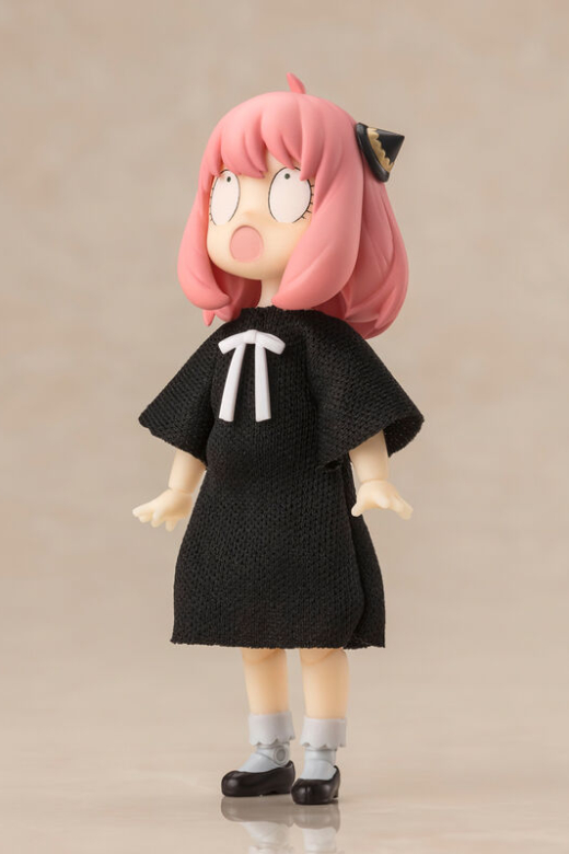 Descubre el apasionante mundo de Figura Anya Forger Vestido Spy x Family 8cm.