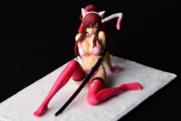 Descubre el apasionante mundo de Figura Erza Scarlet Estilo Sakuraneko.