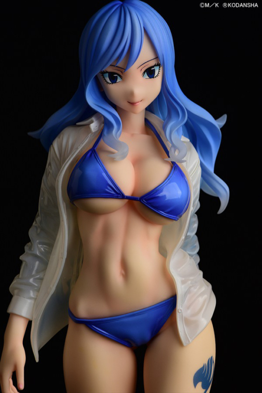 Descubre el apasionante mundo de Figura Juvia Lockser Camisa Mojada Transparente.