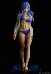 Descubre el apasionante mundo de Figura Juvia Lockser Camisa Mojada Transparente.