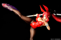 Descubre el apasionante mundo de Figura Erza Scarlet Patada Alta Versión Crimson Rabbit.