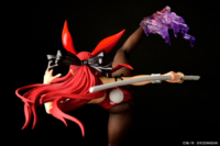 Descubre el apasionante mundo de Figura Erza Scarlet Patada Alta Versión Crimson Rabbit.