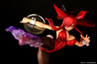 Descubre el apasionante mundo de Figura Erza Scarlet Patada Alta Versión Crimson Rabbit.