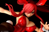 Descubre el apasionante mundo de Figura Erza Scarlet Patada Alta Versión Crimson Rabbit.