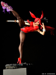 Descubre el apasionante mundo de Figura Erza Scarlet Patada Alta Versión Crimson Rabbit.