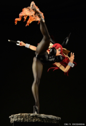 Descubre el apasionante mundo de Figura Erza Scarlet Patada Alta Versión Conejo Negro Fairy Tail.