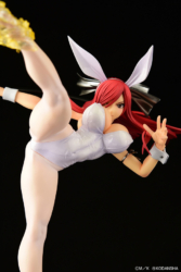 Descubre el apasionante mundo de Figura Erza Scarlet Patada Alta Versión Conejo Blanco.