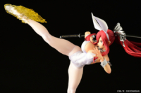 Descubre el apasionante mundo de Figura Erza Scarlet Patada Alta Versión Conejo Blanco.