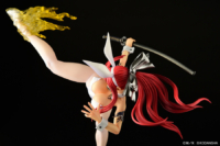 Descubre el apasionante mundo de Figura Erza Scarlet Patada Alta Versión Conejo Blanco.