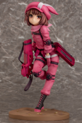 Descubre el apasionante mundo de Figura LLENN Sword Art Online Alternative Gun Gale Online Versión Bala del Desierto Reeditada.