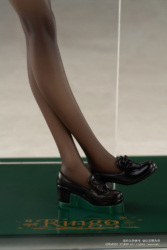 Descubre el apasionante mundo de Figura Winter RINGO Color Alternativo Original Character.