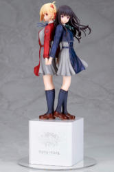 Descubre el apasionante mundo de Figura Lycoris Recoil Chisato Nishikigi y Takina Inoue.