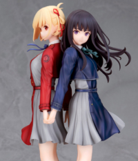 Descubre el apasionante mundo de Figura Lycoris Recoil Chisato Nishikigi y Takina Inoue.