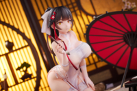 Descubre el apasionante mundo de Figura Azur Lane Takao Lecciones de Primavera.