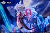 Descubre el apasionante mundo de Figura Luna de Epic Seven Nueva Luna.