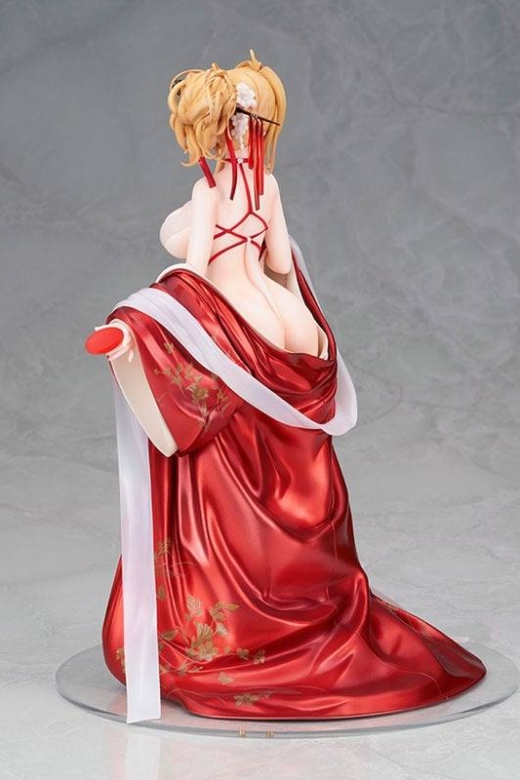 Descubre el apasionante mundo de Figura Azur Lane Glorious Versión Año Nuevo Chino Limitada.