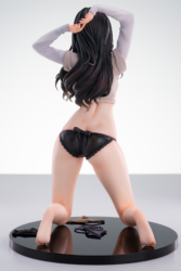 Descubre el apasionante mundo de Figura Guitar Sister Ilustrada por hitomio Edición Regular.