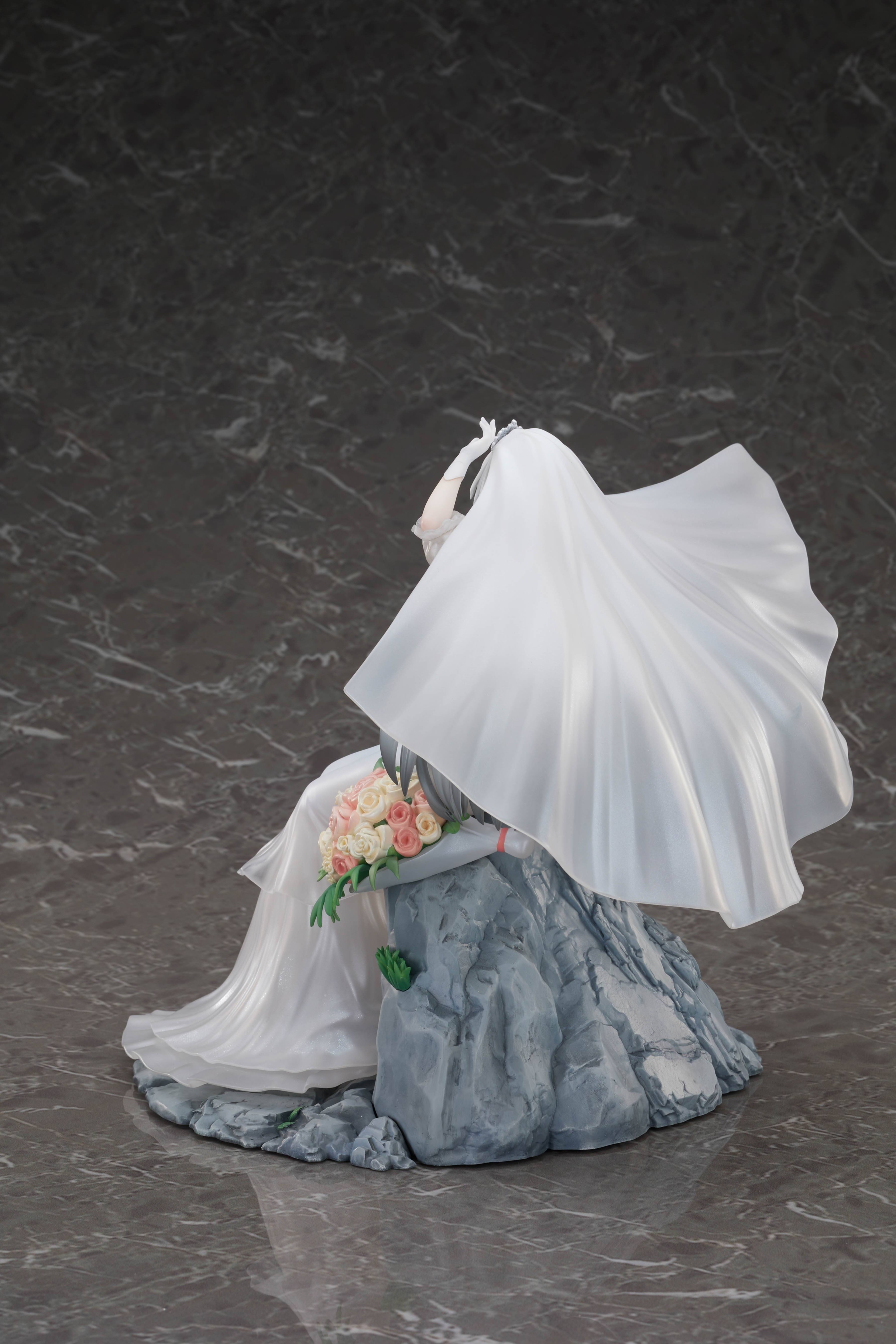 Descubre el apasionante mundo de Figura Azur Lane Hermione Versión Juramento de Asaka.