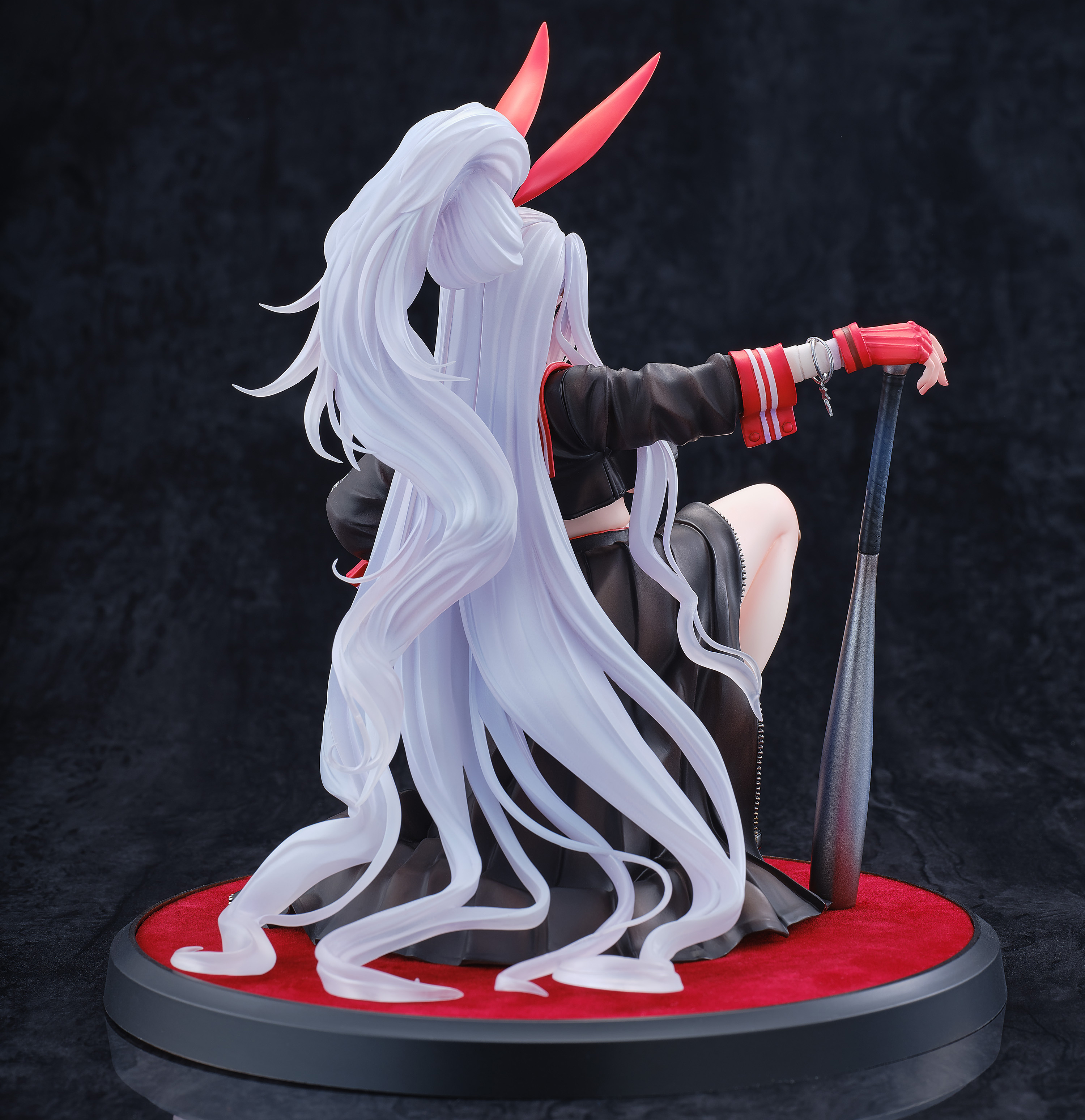 Descubre el apasionante mundo de Figura Azur Lane Prinz Heinrich Jefa Secreta del Inframundo.