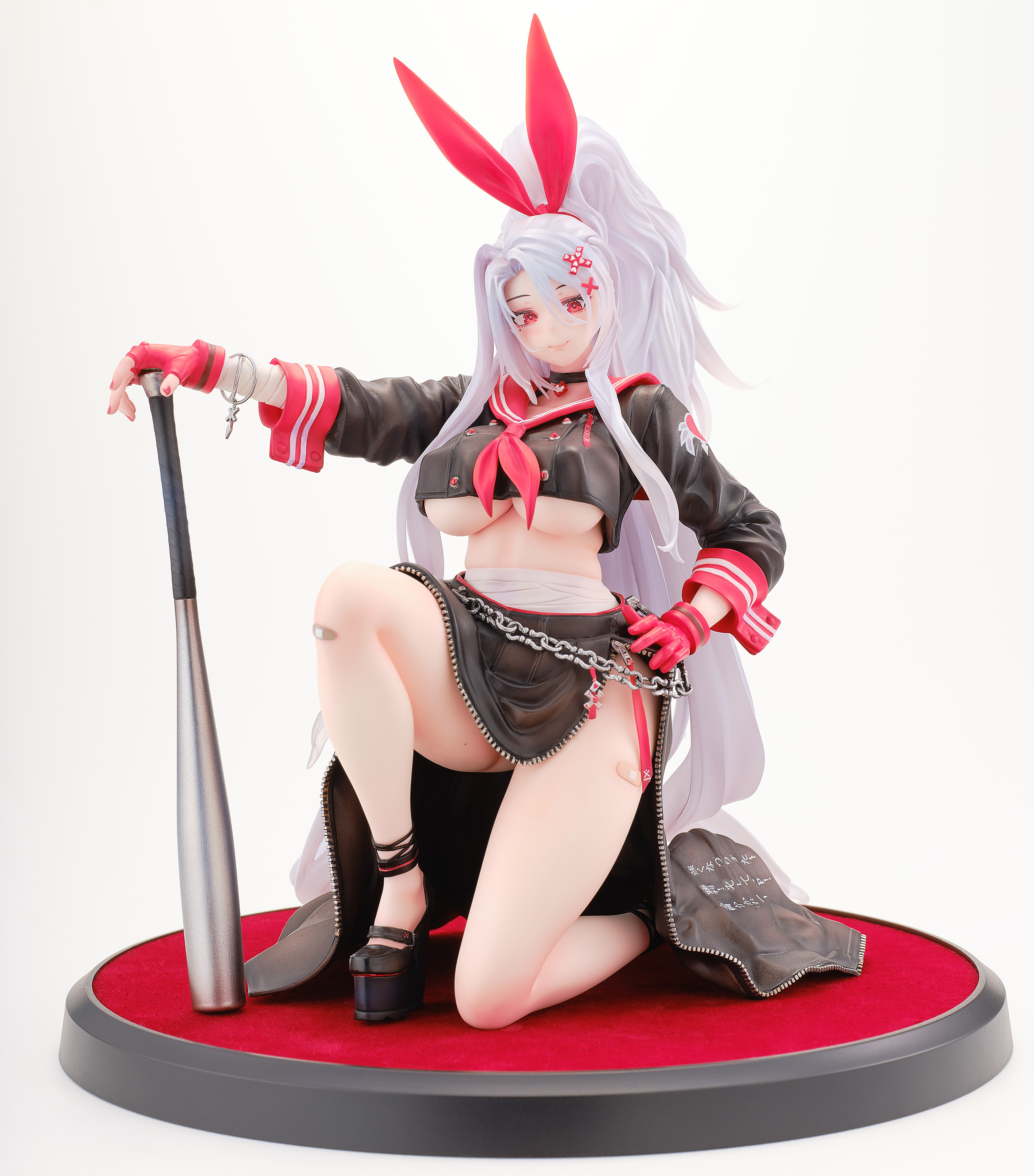 Descubre el apasionante mundo de Figura Azur Lane Prinz Heinrich Jefa Secreta del Inframundo.